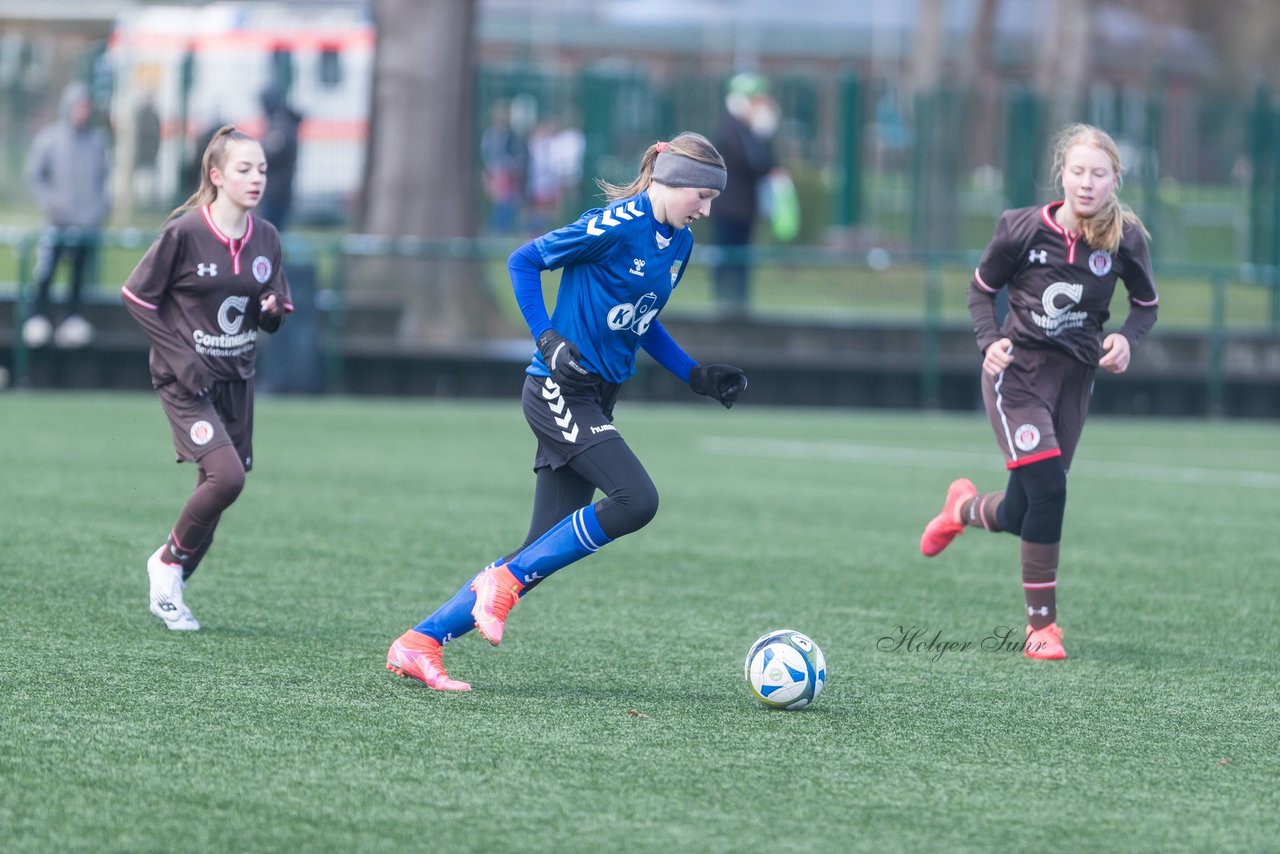 Bild 201 - wBJ Turnier HSV - St. Pauli - B.Moenchengladbach - Alst.Langenhorn